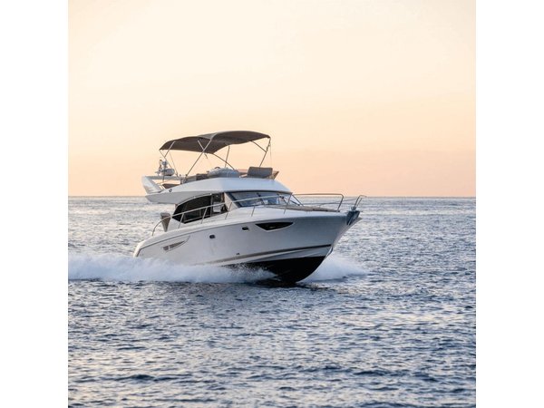 Full day Private Prestige 400 Yacht Tour in Dubrovnik