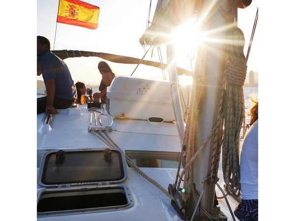Bike and Sailing Tour in Barcelona