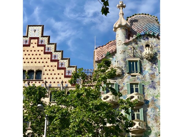 Gaudí and Barcelona Legends Walking Tour