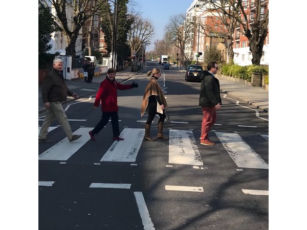 Private Beatles and London Rock Tour in Electric Taxi