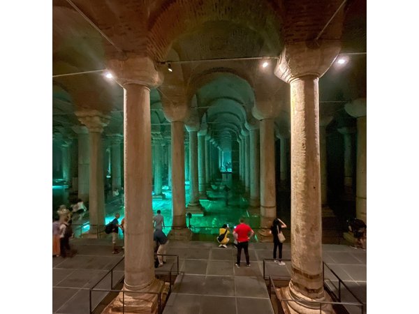 Istanbul Guided Tour Hagia Sophia, Topkapi, Cistern with Tickets