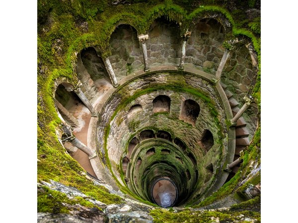 From Lisbon: Sintra, Pena Palace and Regaleira