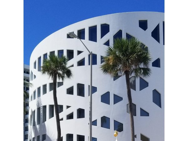 Miami and Miami Beach Private Sightseeing Tour in a Luxury Minivan