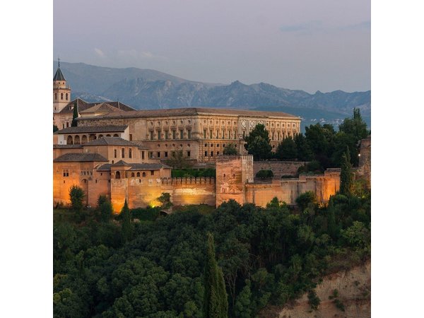 Alhambra and Albaicin Private Day Trip from Malaga
