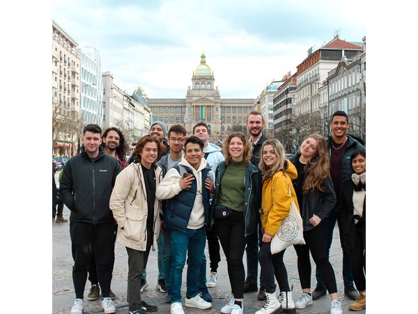 Guided 3-Hour Food Tasting Experience in Prague