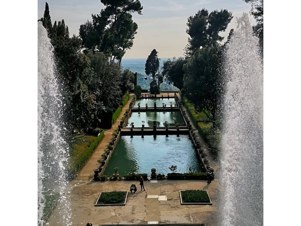 Private Tivoli Day Trip from Rome: Outstanding Villas