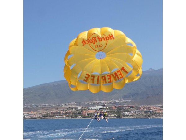 Parasailing flights on the Adeje Coast in Tenerife