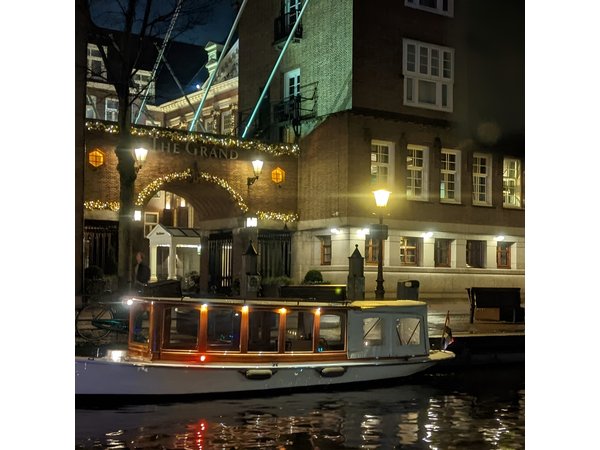 Amsterdam Light Festival Private Cruise With Welcome Drink