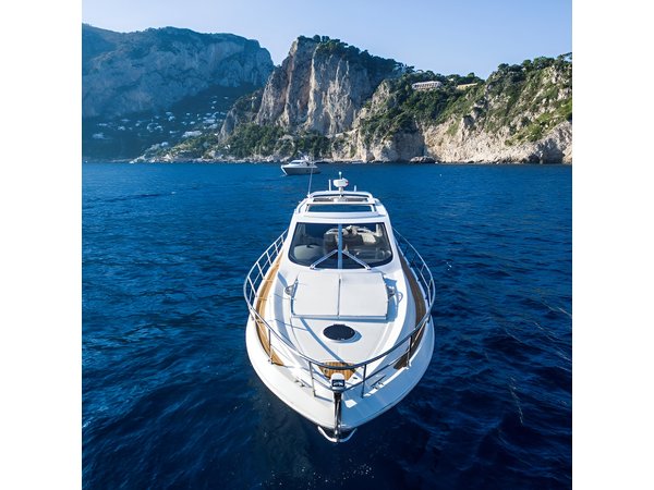 Luxury Amalfi Coast Private Yacht Tour – Klase 50