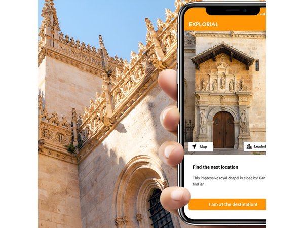 Granada Self-Guided City Walking Tour & Scavenger Hunt