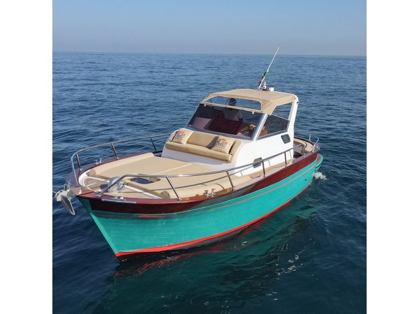 Private Boat Day on Capri from Sorrento