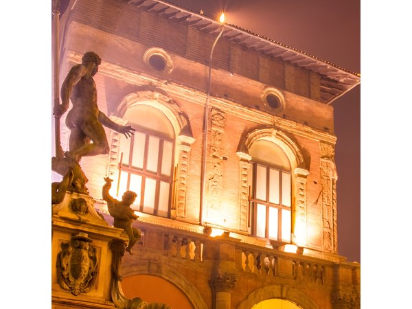 Bologna's Ancient and Recent History: A Self-Guided Audio Tour