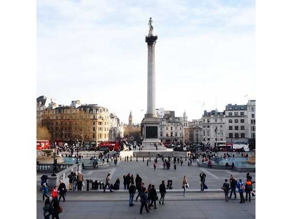 Full Day London Private Tour with Admissions to Iconic Landmarks