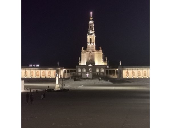 Private 5H Tour of Fatima from Lisbon