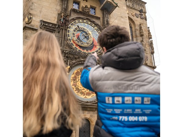 Prague: Private Old Town Walking Tour with Hotel Pickup