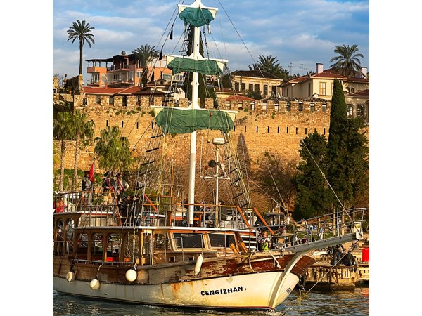 Antalya City Tour with Boat Trip, Kaleiçi & Düden Waterfalls