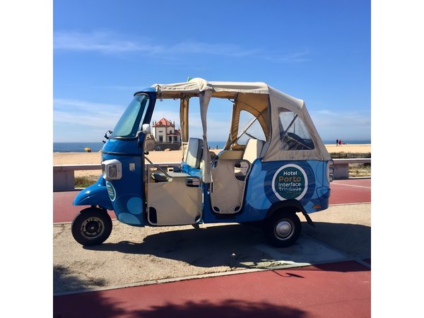 3h30 tour in Porto by Tuk Tuk