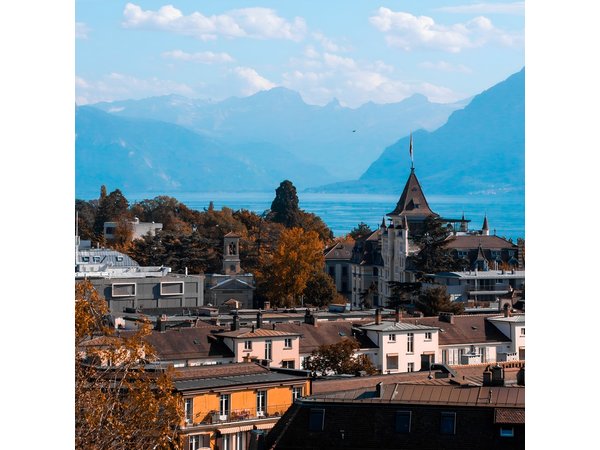 Discover Lausanne’s most Photogenic Spots with a Local