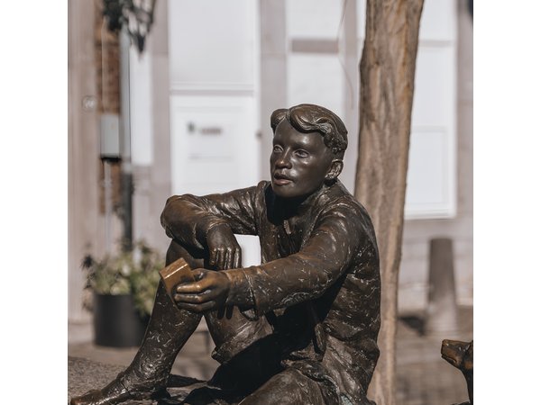 Maastricht through Local eyes! A tour with a Smile!