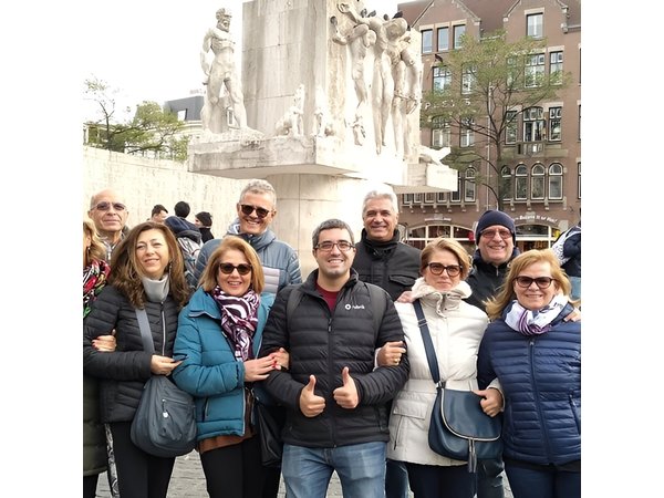 Amsterdam : Private Walking Tour With A Guide (Private Tour)