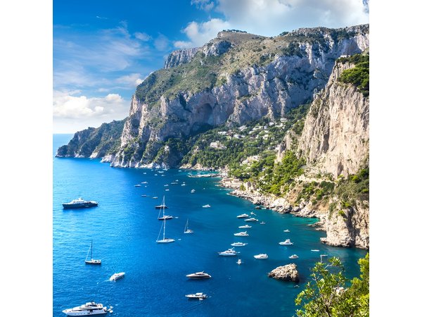 Private Capri Luxury Boat Experience: Cruise, Swim & Sunbathe
