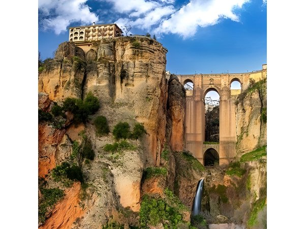 Full Day Private Tour to Ronda and Marbella from Málaga