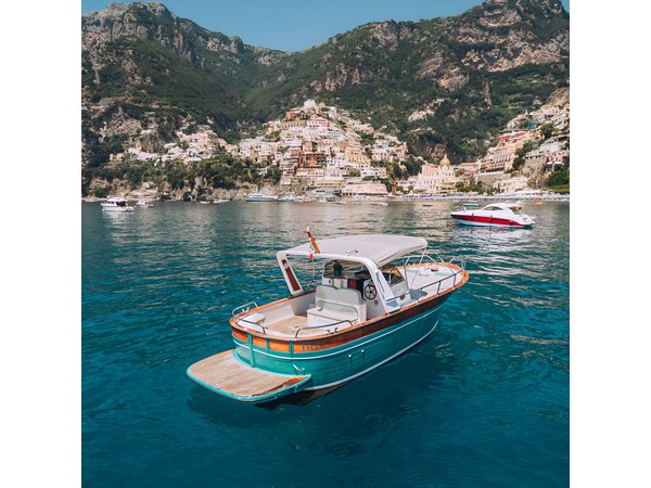 Shared boat tour to the Amalfi Coast from Sorrento