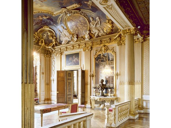 Inside The Crown: Stockholm Royal Palace Private Guided Tour