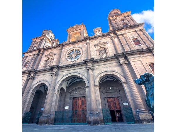 Walking tour old town Las Palmas Vegueta