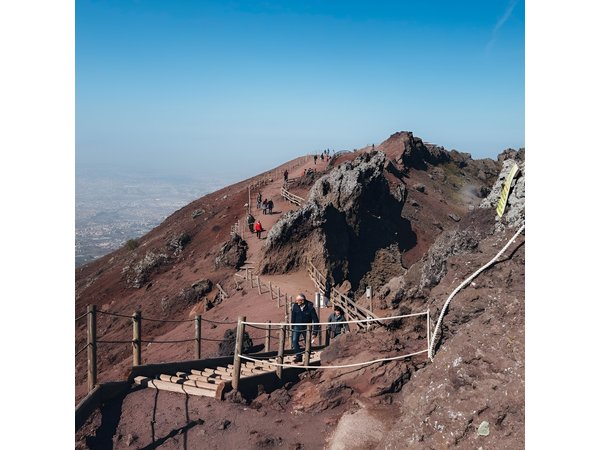 Day Trip to Pompeii, Herculaneum and Vesuvius from Naples