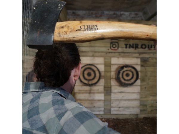 30 Minute Axe Throwing Experience in Llangollen