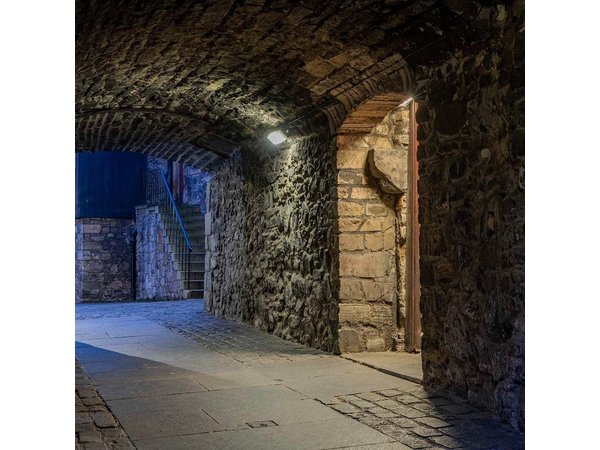 Edinburgh Ghost Tour: Mysteries, Legends and Murders