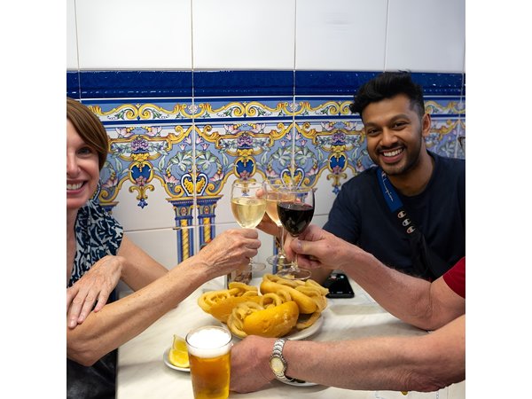 Madrid by Night: Tapas, Local Drinks & Hidden Gems Tour