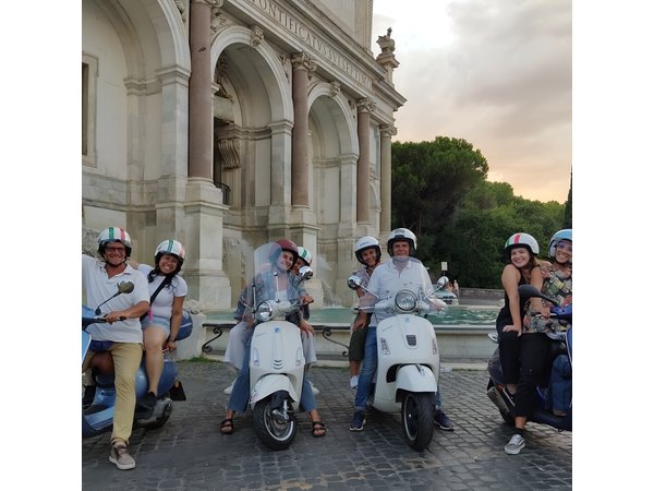 Exclusive Rome by Night Vespa Tour