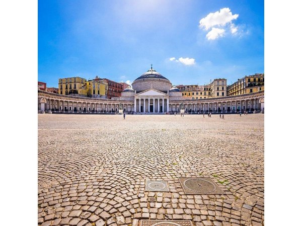 Naples - 4 hours in the streets of the city