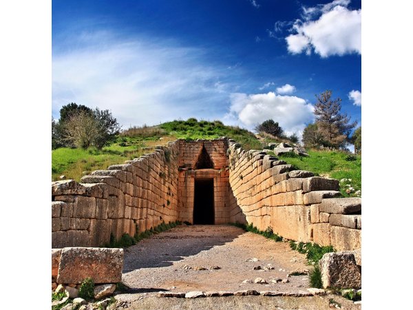 4-Day Greece Highlights Tour: Epidaurus, Mycenae, Olympia, Delphi and Meteora