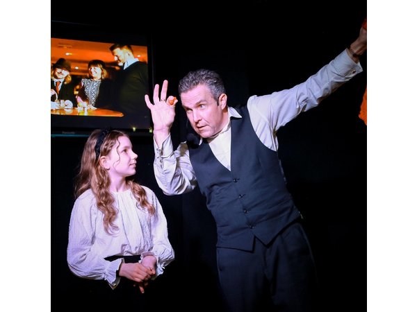 90 Minute Family Close-Up Magic and illusionism Show in Blackpool