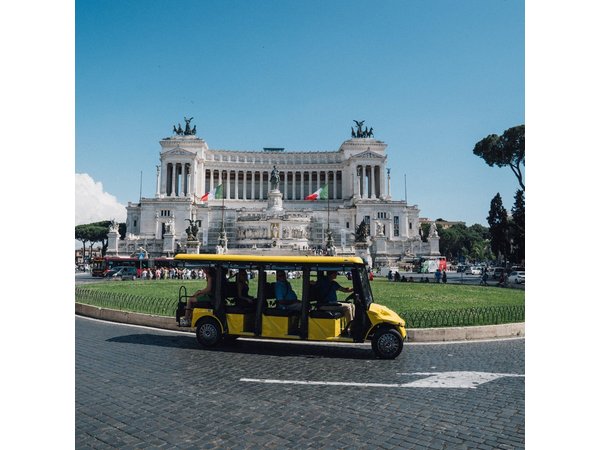 Golf Cart Small-Group Guided Tour: Rome City Highlights