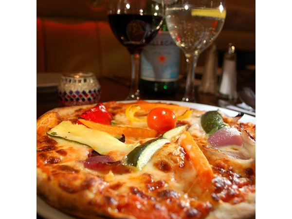 Taormina: Private/Guided Godfather with Authentic Pizza Tasting