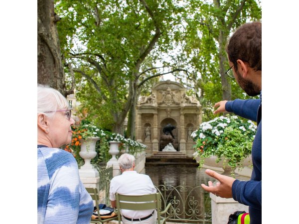Paris Latin Quarter Walking Tour: History & Culture - Small Group