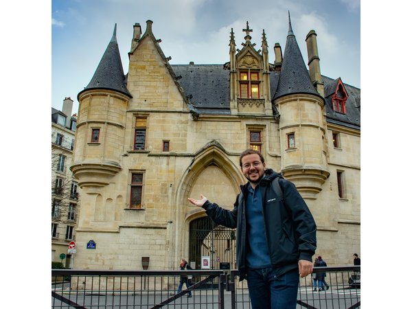 Paris Le Marais Walking Tour: An Incredible History - Small Group