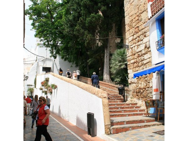 Mijas, Marbella and Banus Day Tour from Costa del Sol