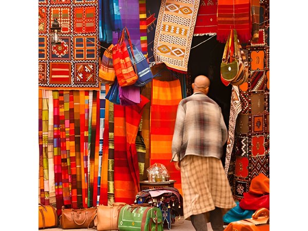 Traditional Souks Shopping Private Tour in Casablanca