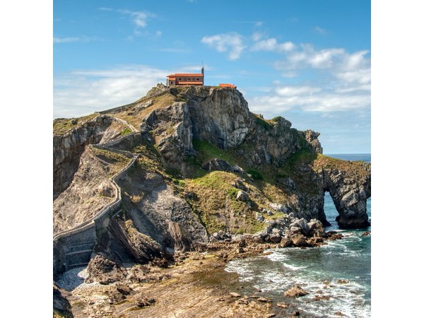 Private 2-Day Tour in Basque Country, Bilbao and Gaztelugatxe