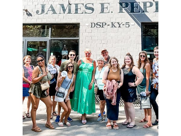 Distillery District Food & History Tour in Lexington