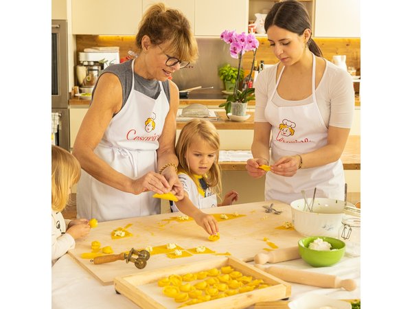 Cesarine: Cooking Class with tasting at Local's Home in Florence