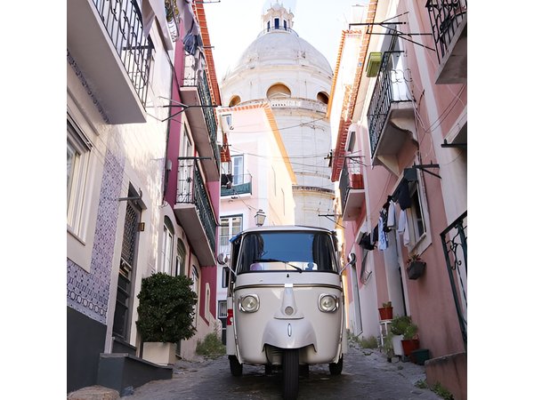Lisbon Tuk Tuk Tour – 1-Hour Old Town Experience