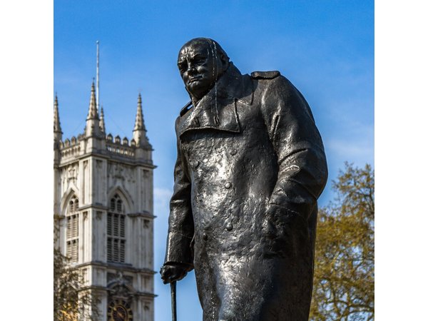 WW2 London Walking Tour & Churchill War Rooms Entrance Ticket