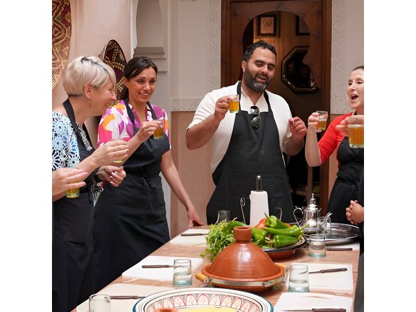 Moroccan cooking class with maket in the Medina of Marrakech