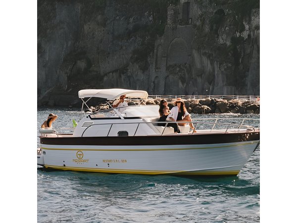 Relax & Sea: Full Day Capri on a Sorrento Gozzo